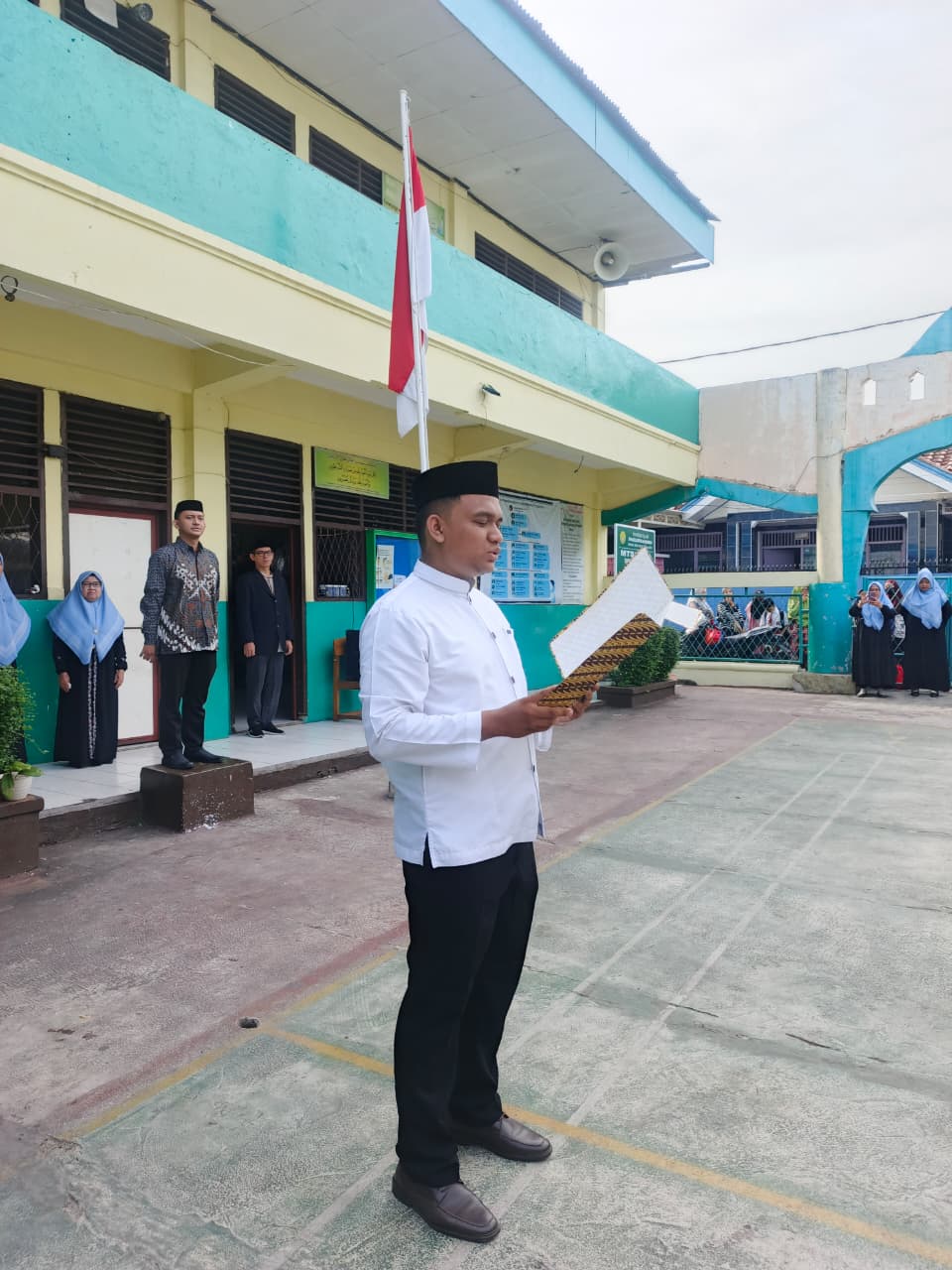 Dokumentasi Memperingati Hari Guru Nasional 2025